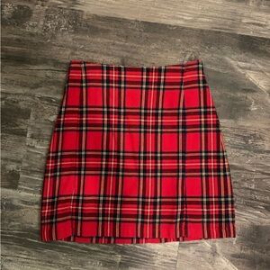 🌻 5 for $50 Pleated Plaid Mini Skirt